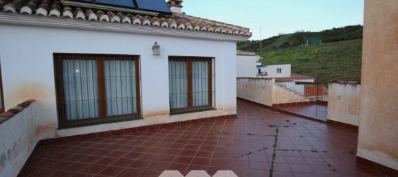 6 bedrooms House in Benamargosa, Spain No. 48243 21