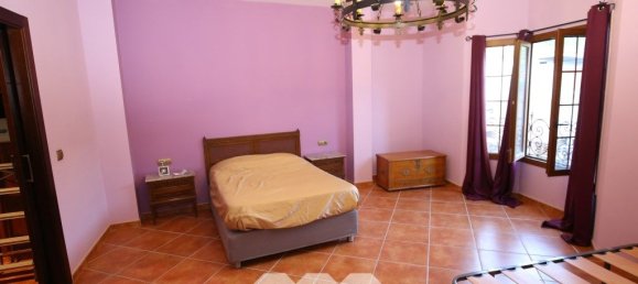 6 bedrooms House in Benamargosa, Spain No. 48243 11