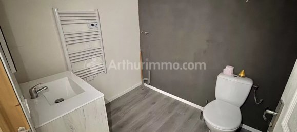 Дом с 2 спальнями в Пуа-Террон, Франция № 215924 9