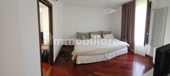 2 غرف نوم شقة في Lacchiarella, Italy رقم 311166 11