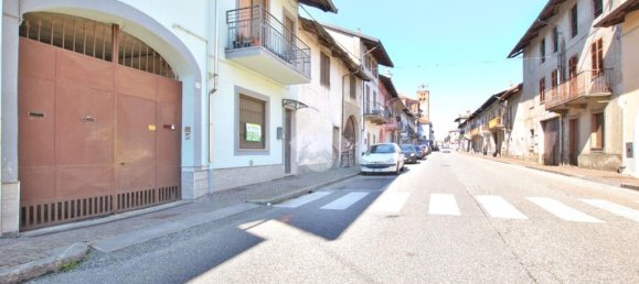 1 Schlafzimmer Haus in Borgo d'Ale, Italy, Nr. 57323 36