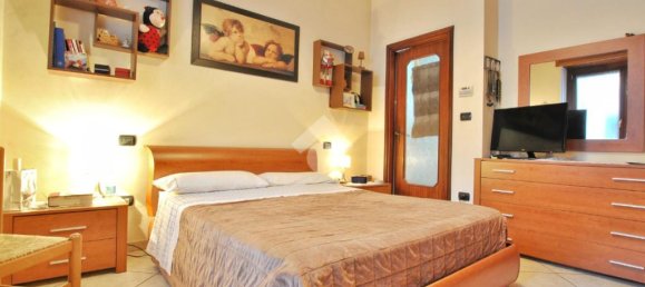 1 Schlafzimmer Haus in Borgo d'Ale, Italy, Nr. 57323 8