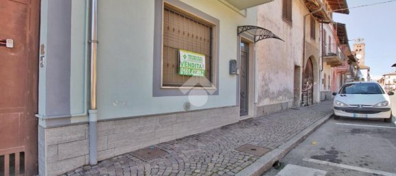 1 Schlafzimmer Haus in Borgo d'Ale, Italy, Nr. 57323 4