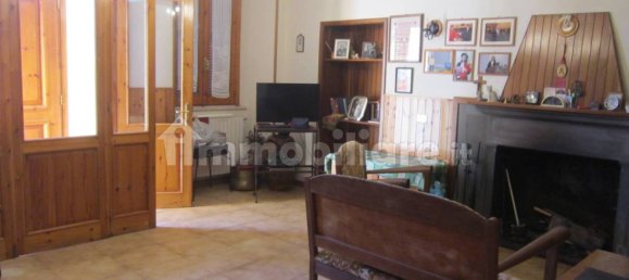 5غرفة عقار تجاري في Agnone, Italy رقم 319585 8