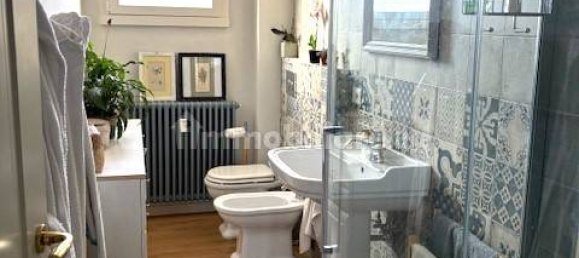 2 غرف نوم شقة في Florence, Italy رقم 337542 28