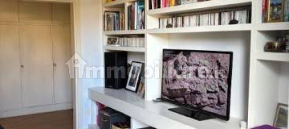 2 غرف نوم شقة في Florence, Italy رقم 337542 8