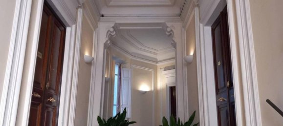 5 rooms Apartment in Florence, Italy No. 31807 23