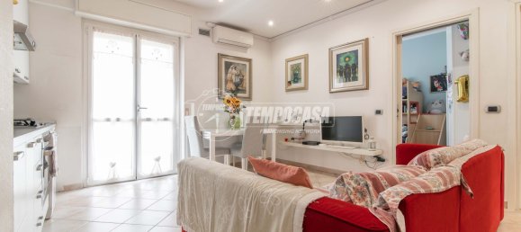 3 rooms Apartment in Cusano Milanino, Italy No. 258149 14