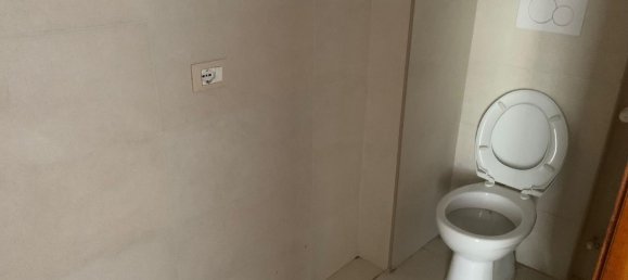 4-salle Appartement à Vasto, Italy No. 285037 19