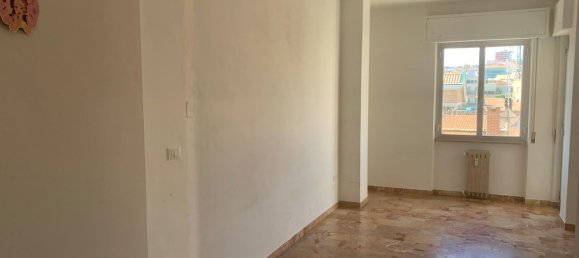 4-salle Appartement à Vasto, Italy No. 285037 5