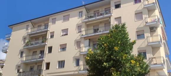 4-salle Appartement à Vasto, Italy No. 285037 37