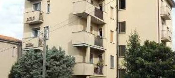 Apartamento de 2 dormitorios en Besana in Brianza, Italy No. 216199 12