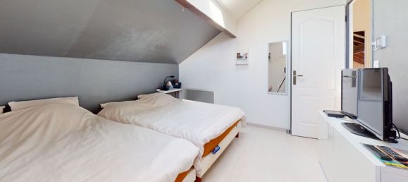 5 bedrooms House in Blyes, France No. 310451 12