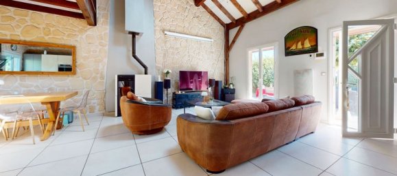 5 bedrooms House in Blyes, France No. 310451 5