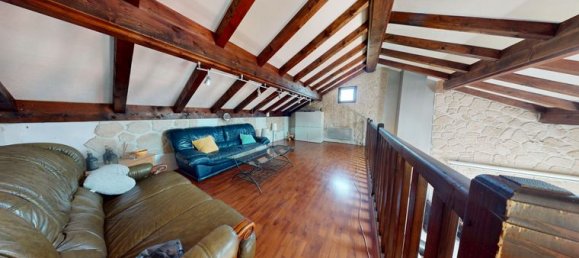 5 bedrooms House in Blyes, France No. 310451 8