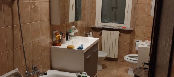 6 rooms House in Pianello Val Tidone, Italy No. 254519 11