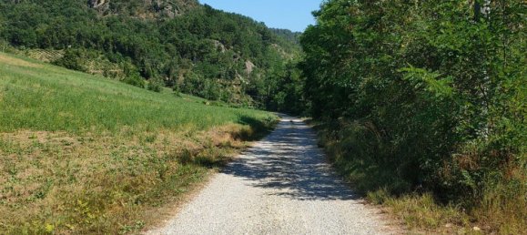 6 rooms House in Pianello Val Tidone, Italy No. 254519 31