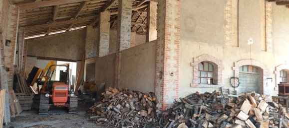 6 rooms House in Pianello Val Tidone, Italy No. 254519 2