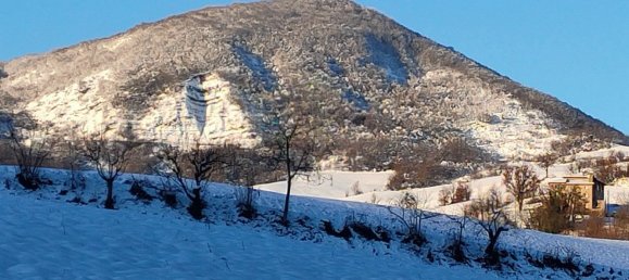 6 rooms House in Pianello Val Tidone, Italy No. 254519 33