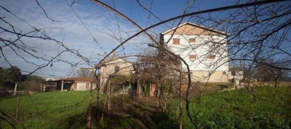 3 bedrooms House in Chaves, Portugal No. 137180 9