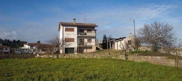 3 bedrooms House in Chaves, Portugal No. 137180 5