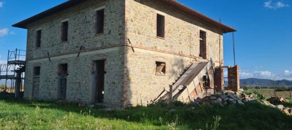 7 rooms House in Castiglione del Lago, Italy No. 58451 22