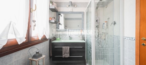 2 bedrooms Apartment in Galliera, Italy No. 361476 6