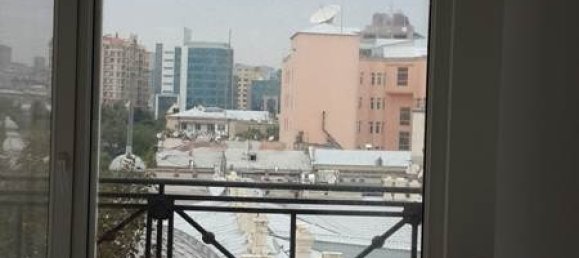 4 chambres Appartement à Baku, Azerbaijan No. 932 11