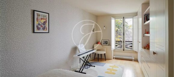 2 chambres Appartement à Paris, France No. 165907 10
