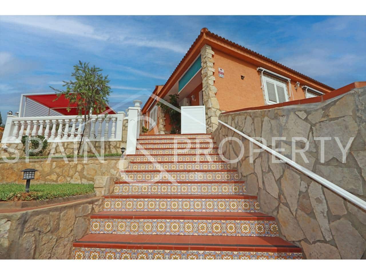 4 bedrooms House in Turis, Spain No. 278905