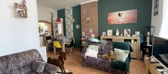 Villa de 2 dormitorios en Le Cateau-Cambresis, France No. 261580 3