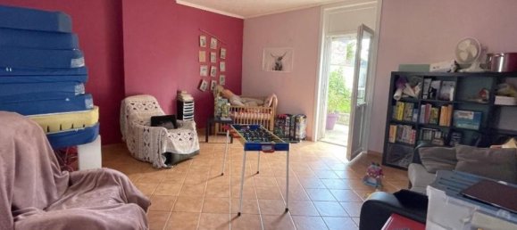 Villa de 2 dormitorios en Le Cateau-Cambresis, France No. 261580 6