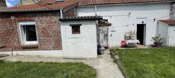 Villa de 2 dormitorios en Le Cateau-Cambresis, France No. 261580 2