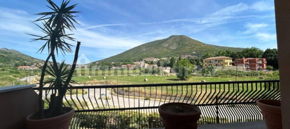 4 bedrooms Duplex in Caserta, Italy No. 293618 8