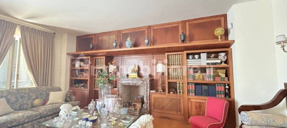 4 bedrooms Duplex in Caserta, Italy No. 293618 17