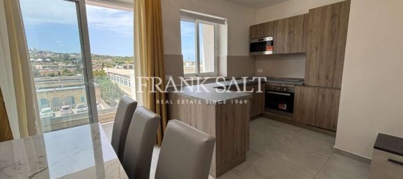 2 bedrooms Apartment in Pembroke, Malta No. 2951 2