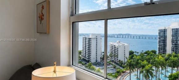 2 chambres propriété commerciale à louer à Miami, Miami-Dade, Florida, USA № 615030 15