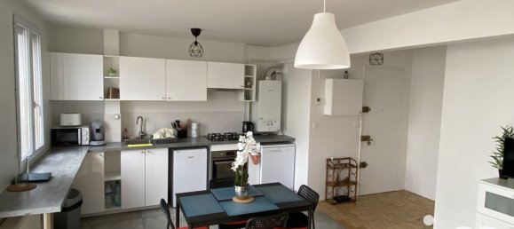 Apartamento de 2 dormitorios en Seine-Saint-Denis, France No. 325401 2