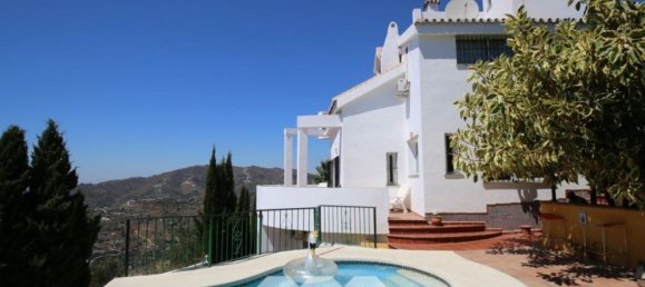 Дом с 3 спальнями в Малага, Испания № 58837 2