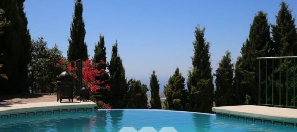 Дом с 3 спальнями в Малага, Испания № 58837 4