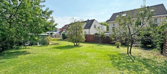 Adosado de 6 habitaciónes en Bochum, Germany No. 25470 2