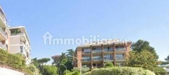 5 rooms Commercial property in Rome, Italy No. 279353 17