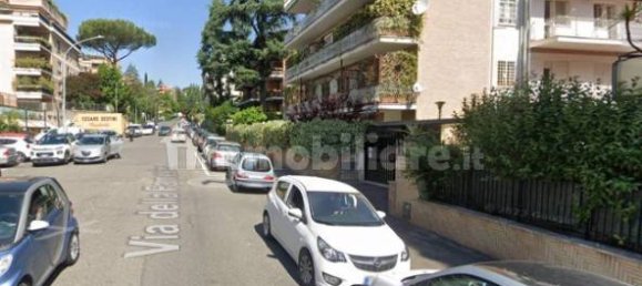 5 rooms Commercial property in Rome, Italy No. 279353 14