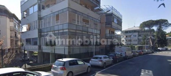 5 rooms Commercial property in Rome, Italy No. 279353 9
