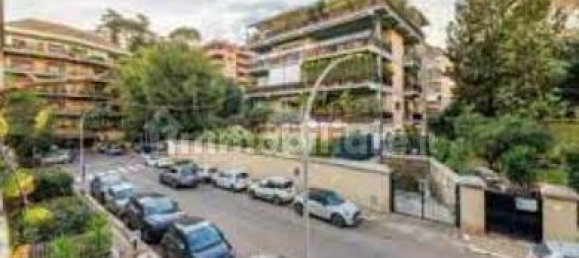 5 rooms Commercial property in Rome, Italy No. 279353 16