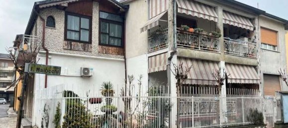 3 chambres Duplex à Codogno, Italy No. 373826 28