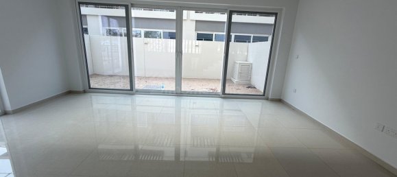 3 bedrooms Townhouse in DAMAC Hills (Akoya by DAMAC), UAE No. 113987 3