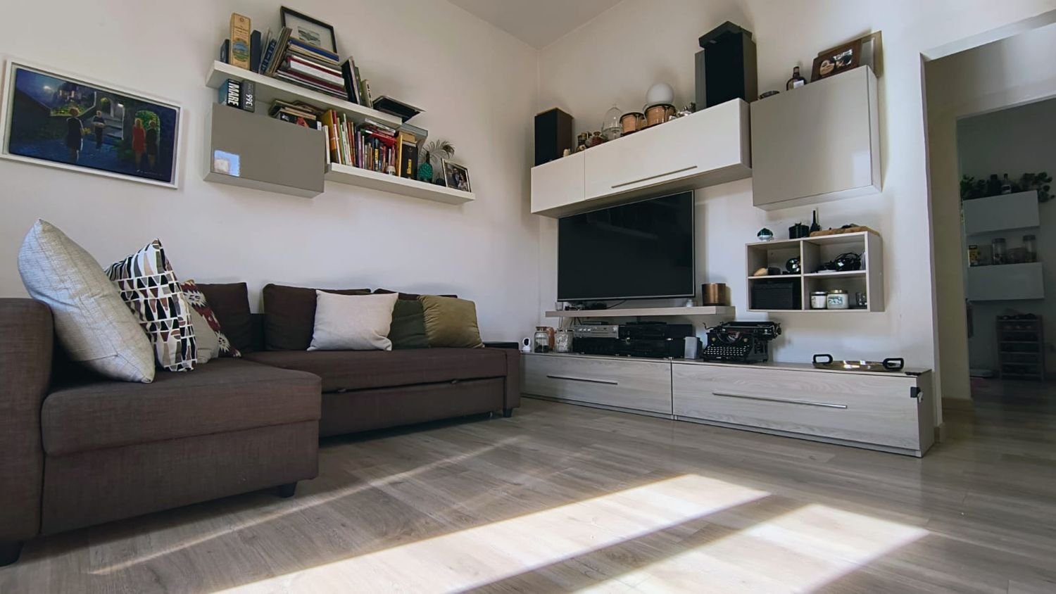 Квартира с 5 комнатами в Терни, Италия № 220467