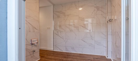 2 bedrooms Apartment in Granada, Spain No. 166654 16