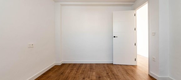 2 bedrooms Apartment in Granada, Spain No. 166654 11